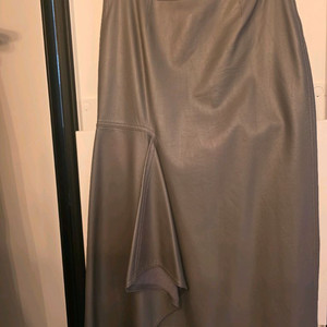 랑방 컬레션 스커트 64사이즈