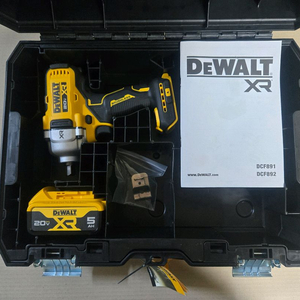 디월트 dcf892n 20v5ah 배터리 정품 국내a/s 가능한제품 디월트임팩렌치 디월트미드토크 디월트충전임팩트렌치