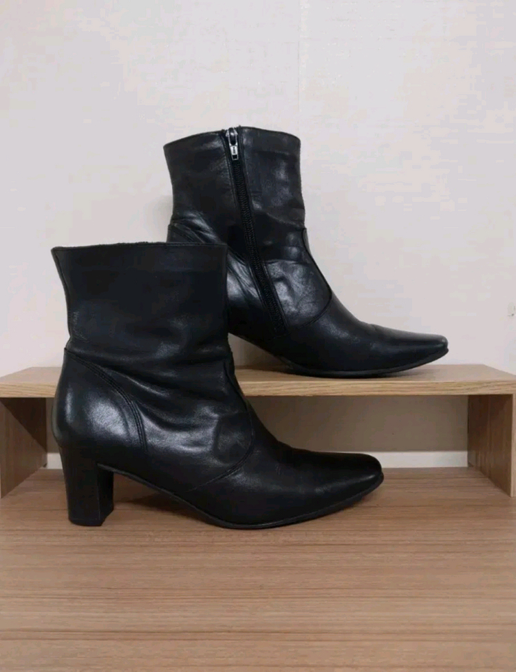 여성 마나스 (이태리) 천연가죽 앵클부츠 (38 / 240) 이미지