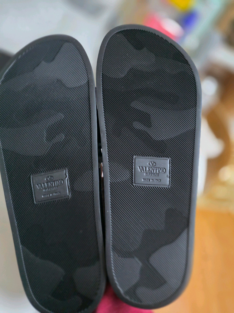 발렌티노 슬라이더 슬리퍼 미사용 신품--2