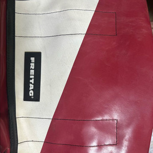 프라이탁 / 새상품 덱스터 레드 이미지