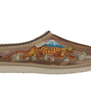 어그x팔라스 / 타스만 체스트넛 / us8 255-260