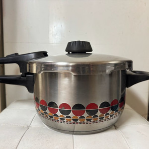 휘슬러 압력솥 이미지