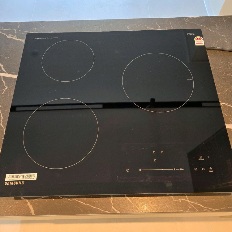 삼성 3구 인덕션 전기레인지 하이브리드 새제품입니다--3