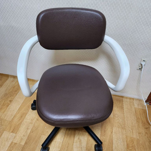 vitra 모던체어 팝니다 이미지