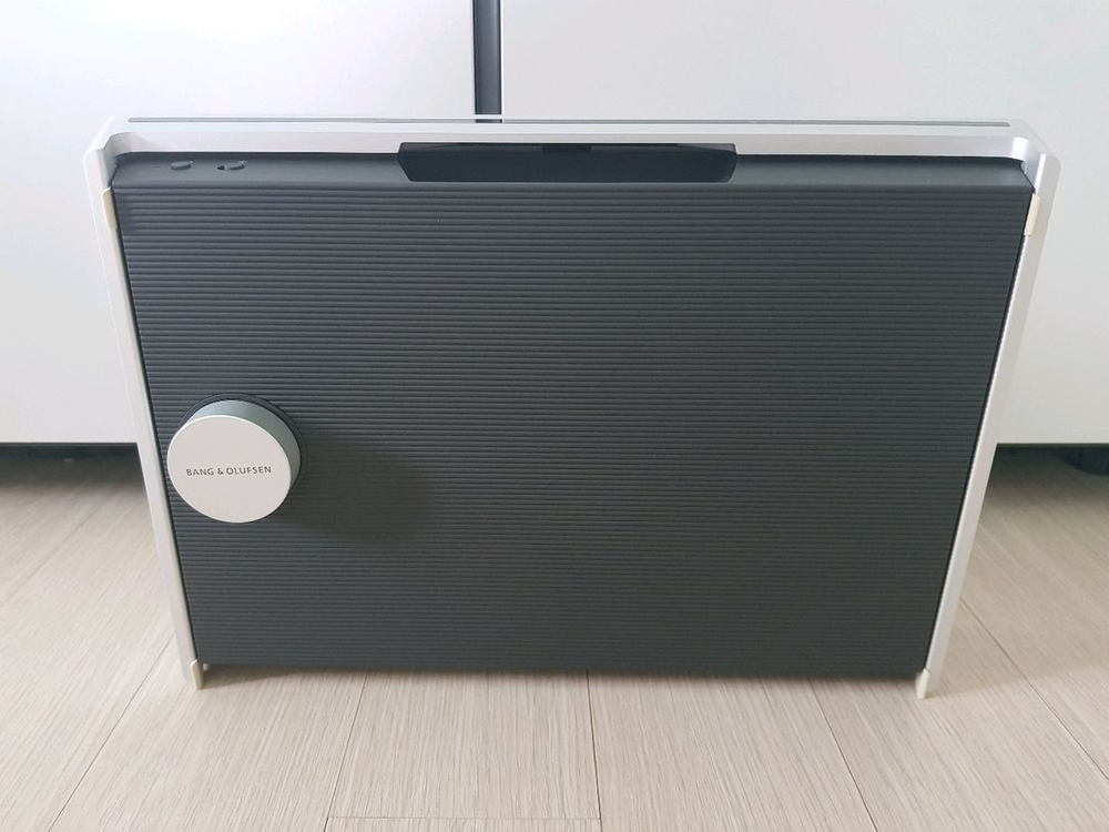 뱅앤올룹슨 레벨 블루투스 스피커 팝니다--1