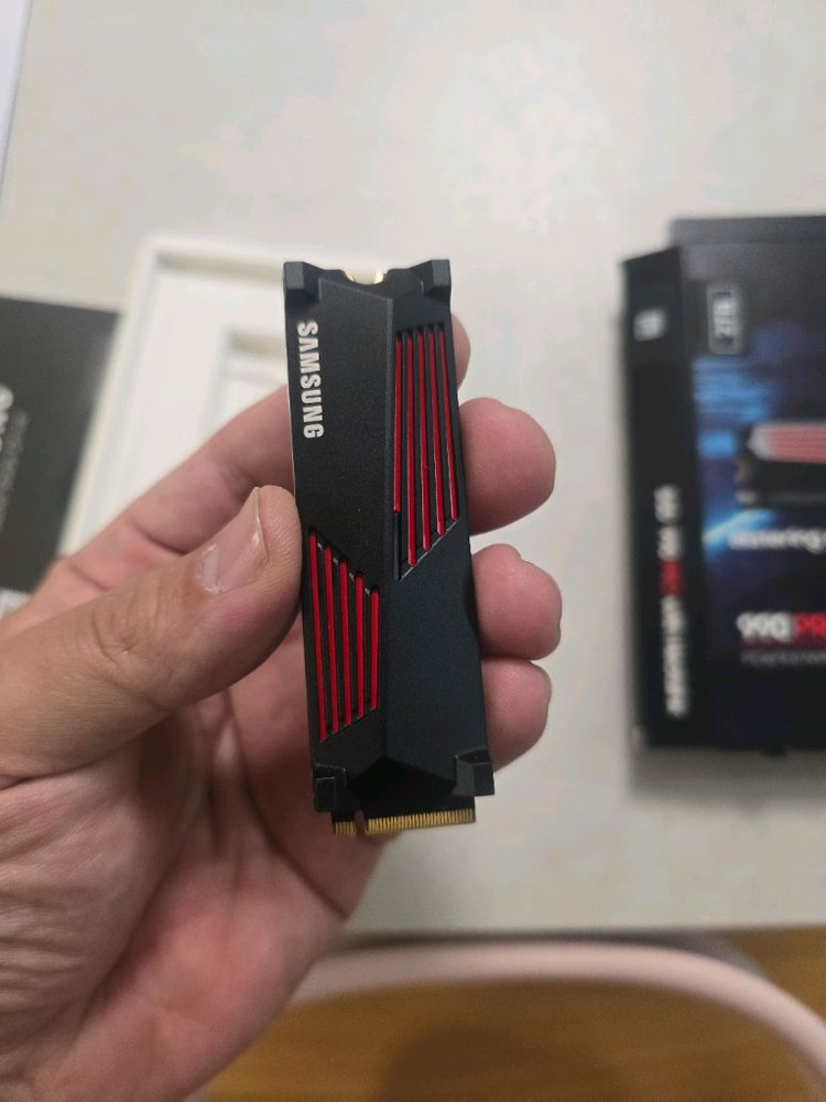 삼성 990 pro 히트싱크 2tb ssd--1