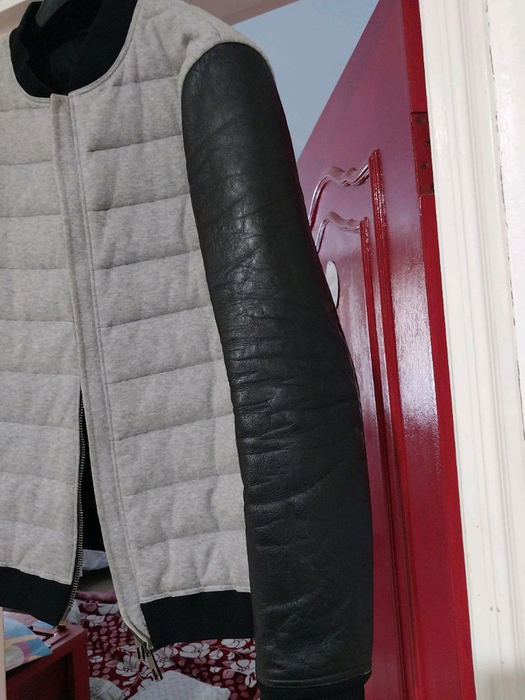 발렌티노 남성 팔가죽 패딩자켓 L--1