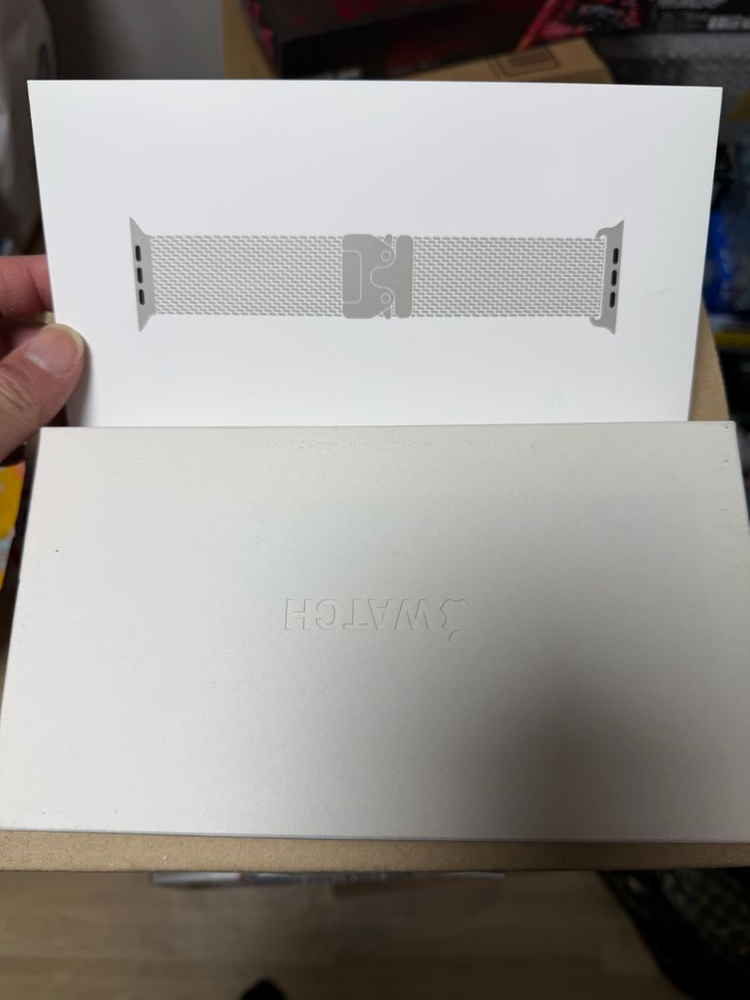 애플워치 울트라2 티타늄 라지 + 밀레니즈 루프 라지 팝니다.--1