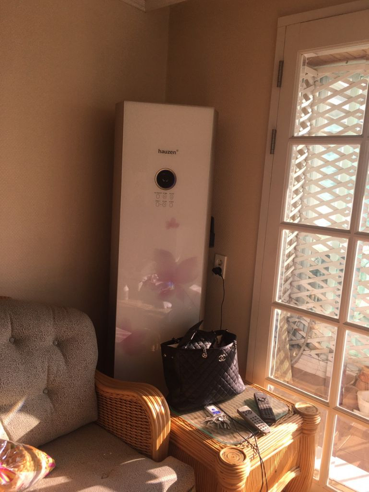 [가전] LG 하우젠, 벽걸이 + 스탠드 에어컨 (화이트) 2in1 이미지