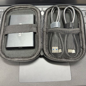 미사용 새상품 삼성 T5 SSD 1TB