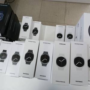 갤럭시 워치 8 실버 / 그라파이트 40~44mm팝니다!!