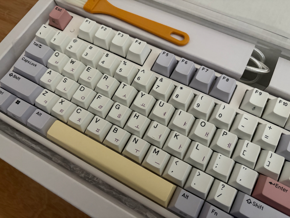 한성 무접점 키보드 GK898B PRO--1