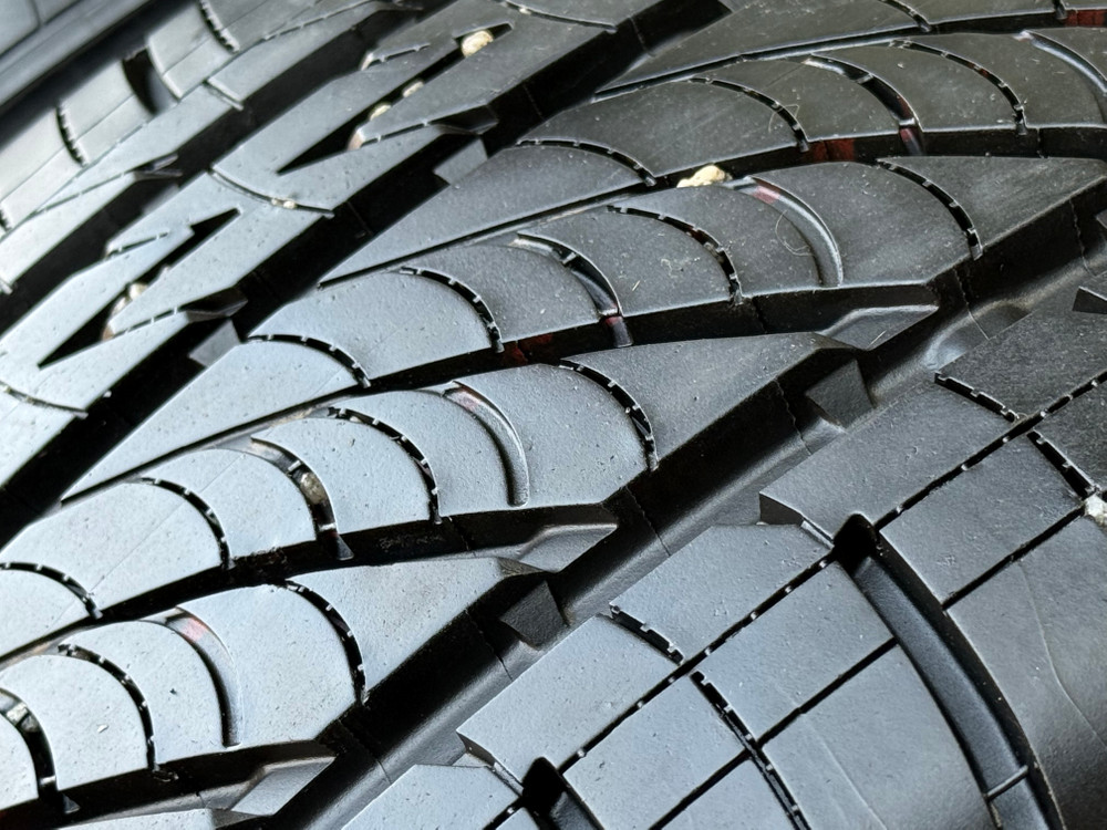 2454019 브리지스톤타이어 세레니티플러스 중고타이어 245 40 19 브리지스톤--7