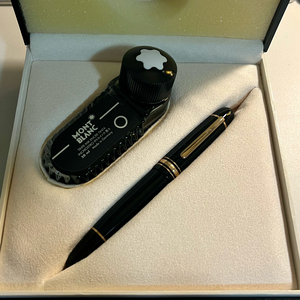 몽블랑 149 현행초기닙 18k F 만년필