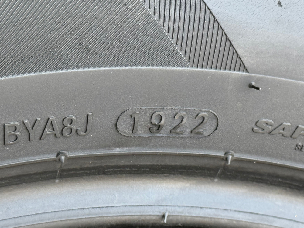 2255517 금호타이어 솔루스 ta21 중고타이어 225 55 17 금호--4