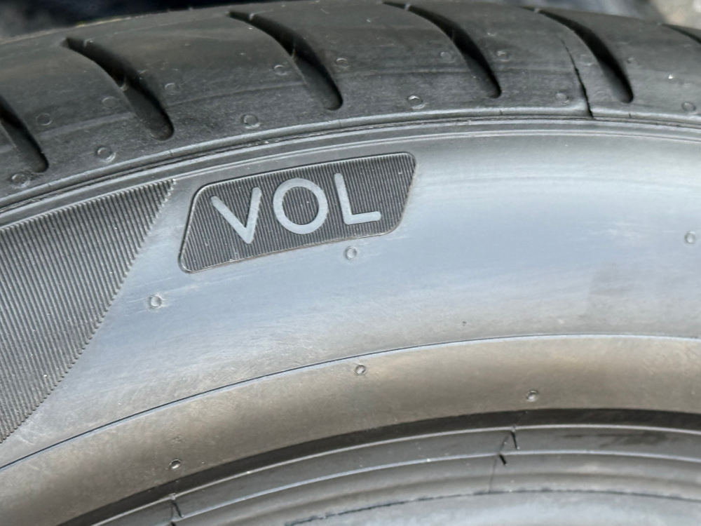 2355019 피렐리타이어 피제로 중고타이어 235 50 19 피렐리--3