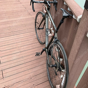 리파인드 1 , 울테그라, L사이즈 , 직부거래 , 카본, 로드 자전거 팝니다. 부산직거래 이미지