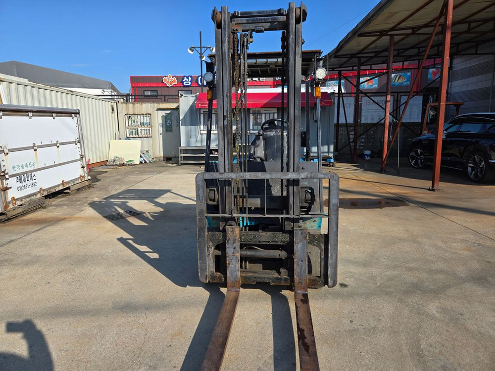 [지게차 특가판매] 스미토모 1.5톤 좌승식 전동지게차 사이드쉬프트--4