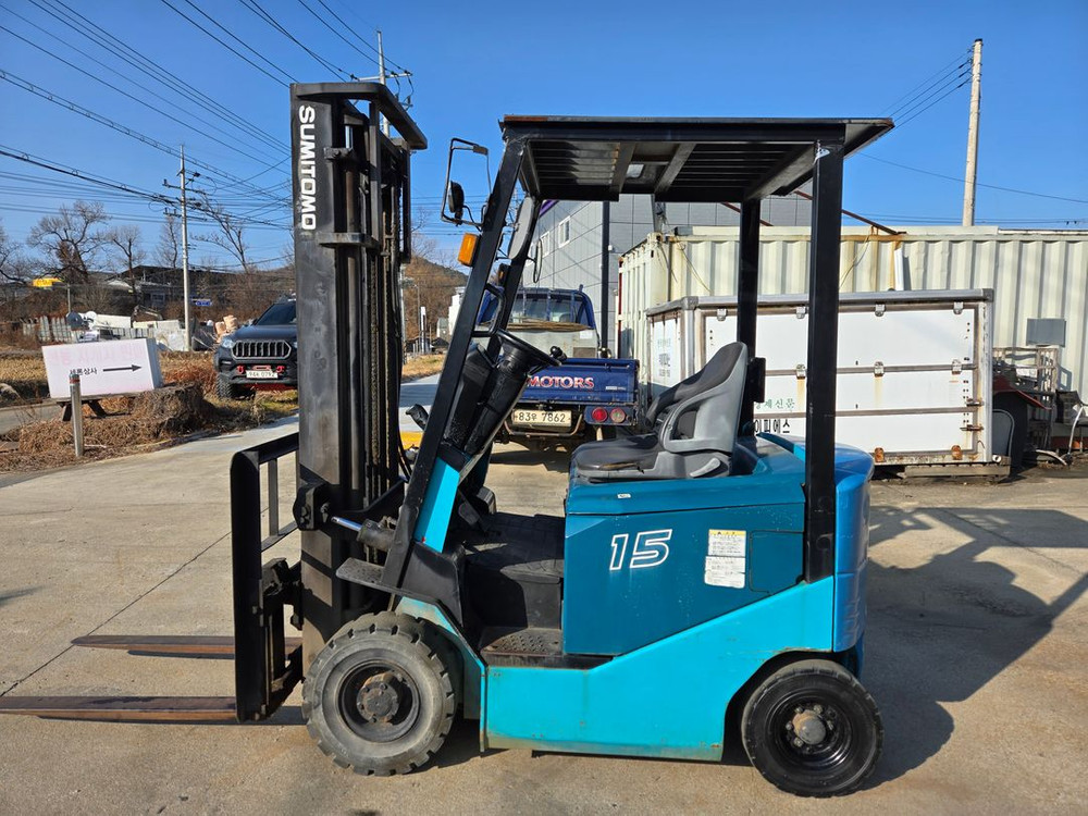 [지게차 특가판매] 스미토모 1.5톤 좌승식 전동지게차 사이드쉬프트--3