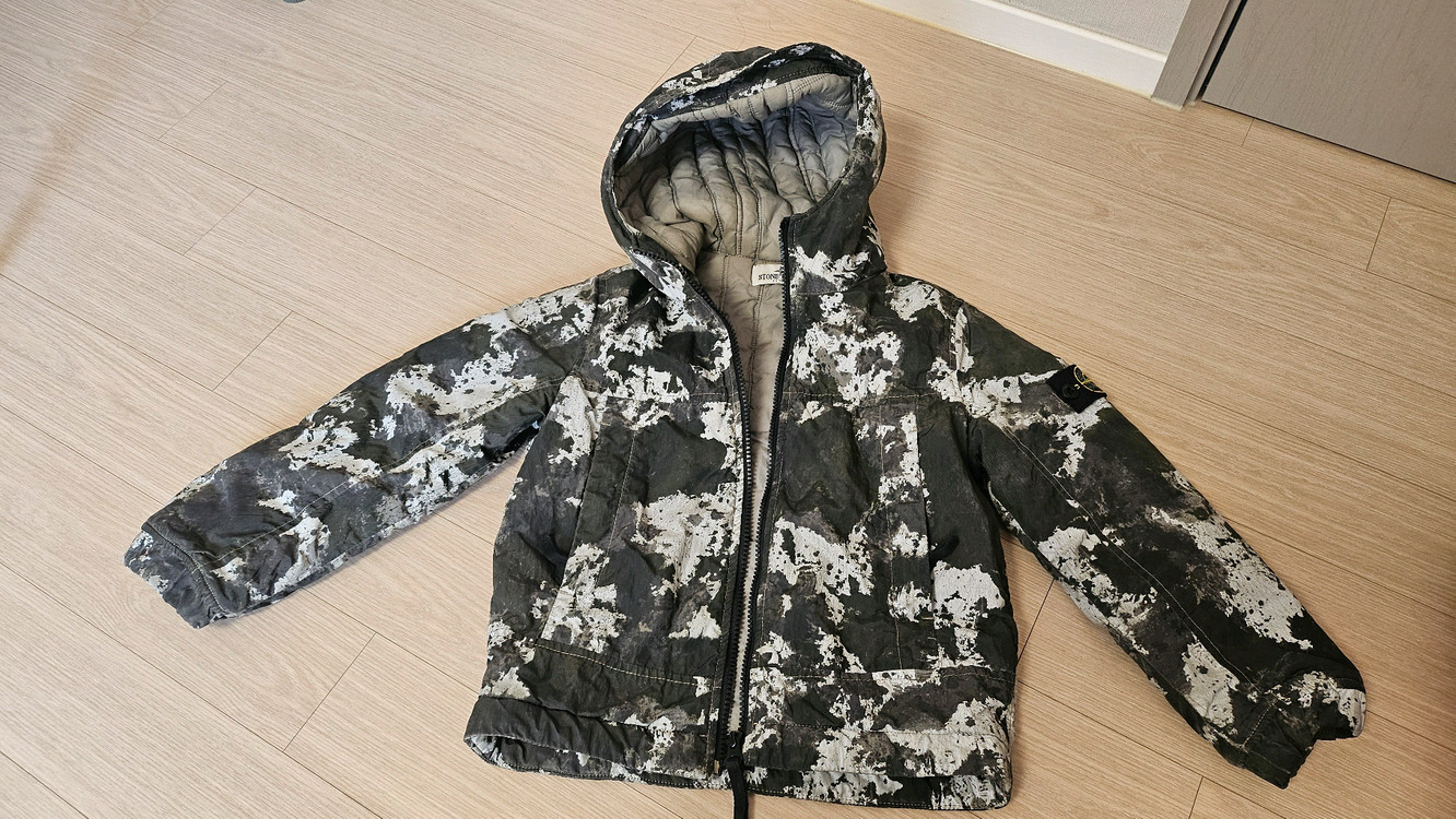 스톤아일랜드 키즈 점퍼 6사이즈--2