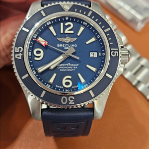 브라이틀링 슈퍼오션 42mm 청판