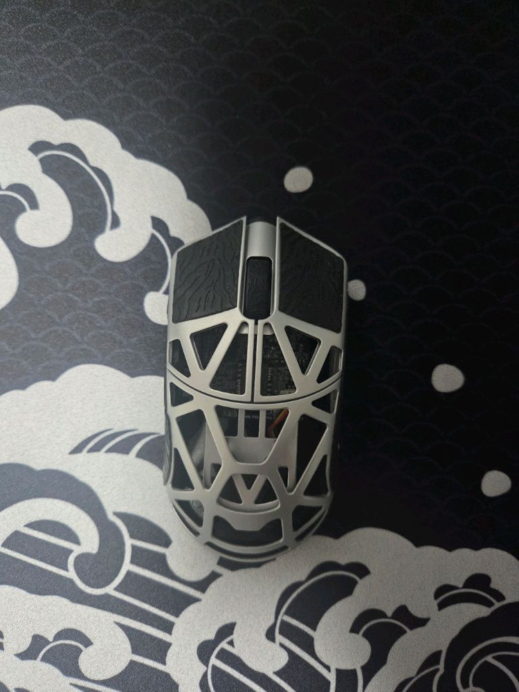 wlmouse beast x mini pro 8k 판매합니다 이미지