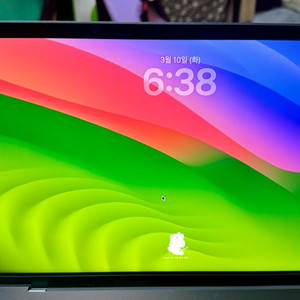 맥북 프로 16인치 M3 18G/512G