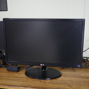 엘지 23인치 LED 모니터 23EN43V