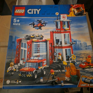 레고 시티 60215 소방서 미개봉 팝니다