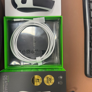 레이저 데스에더 v4 pro 데브사 화이트