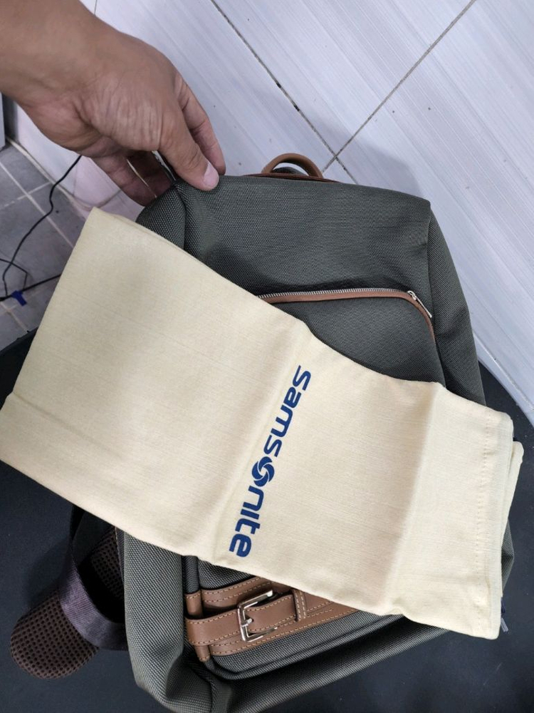 샘소나이트 피노 백팩 미사용 새제품 이미지