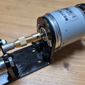 18650과 21700 배터리 갈갈이(니켈 제거)