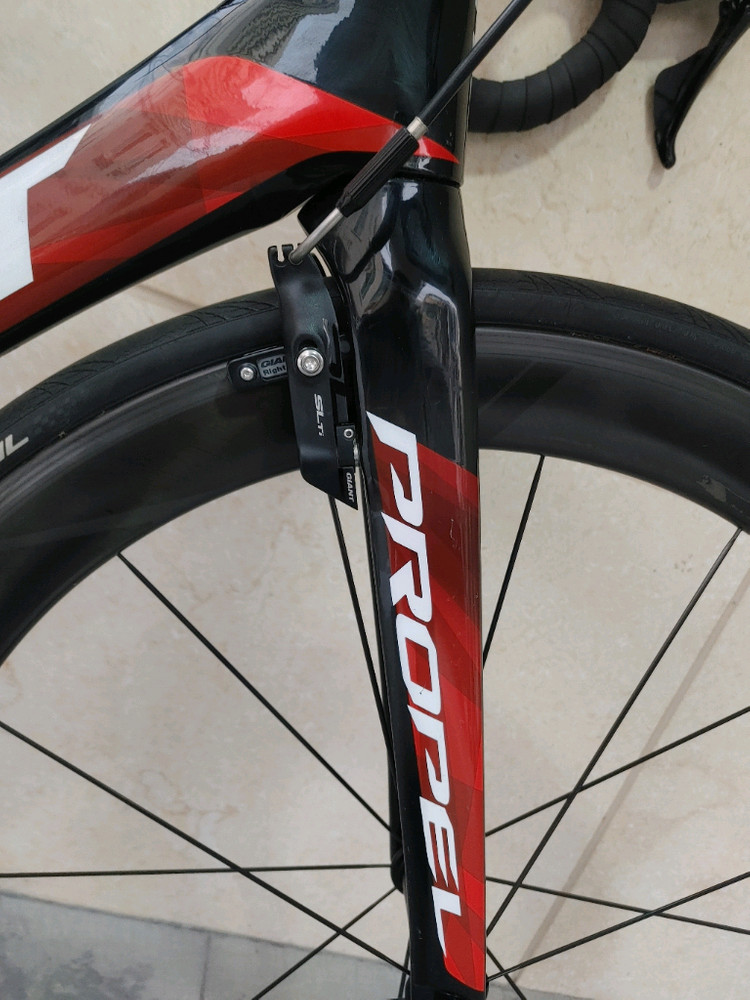 상태좋은 18년 자이언트 프로펠 어드밴스1 프로 울테그라 카본휠셋 로드자전거 m사이즈--1