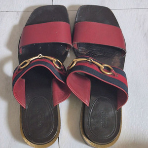 구찌 쿼렐 홀스빗 샌들 (여성)36