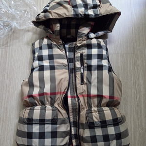 버버리 패딩 조끼 6y 정품 신세계 백화점 구매