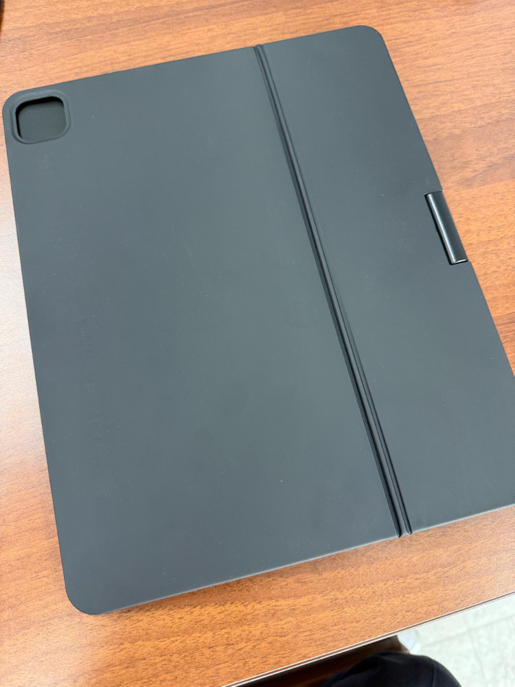 (신품급)DSM 아이패드 프로 13인치 M4 M5 매직 키보드 케이스--3