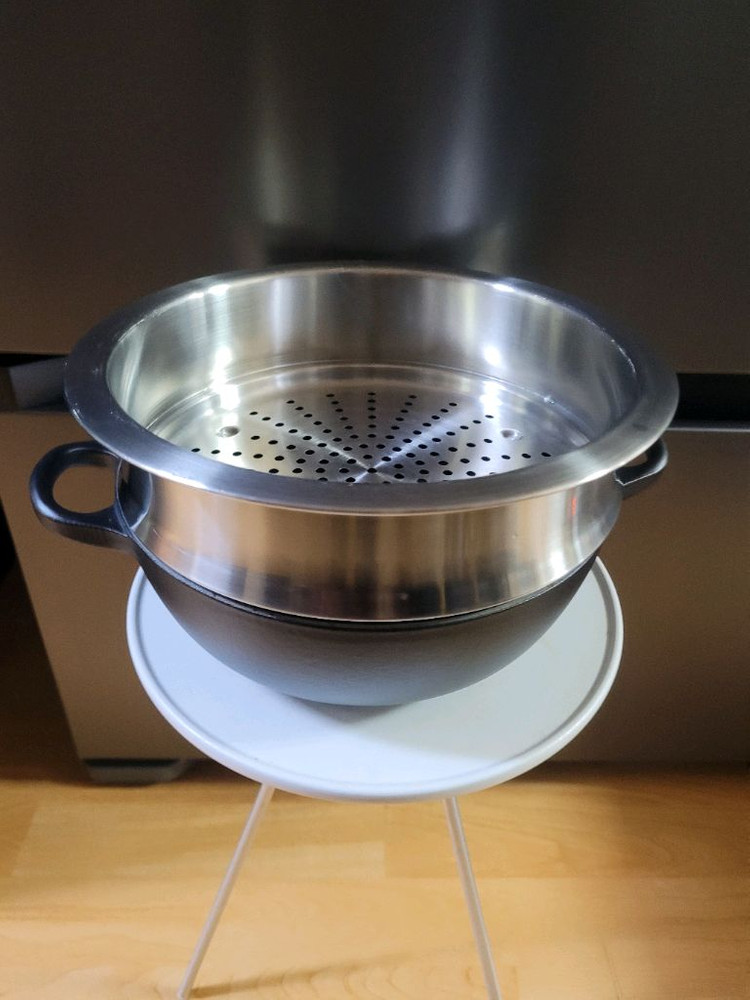 르쿠르제 꼬꼬데 무쇠 주물냄비+스티머~22cm--4