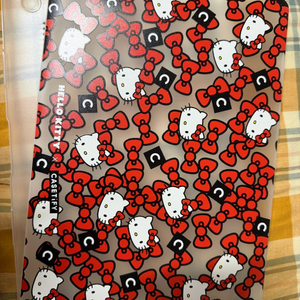 케이스티파이 헬로키티 맥북에어M1 케이스 이미지