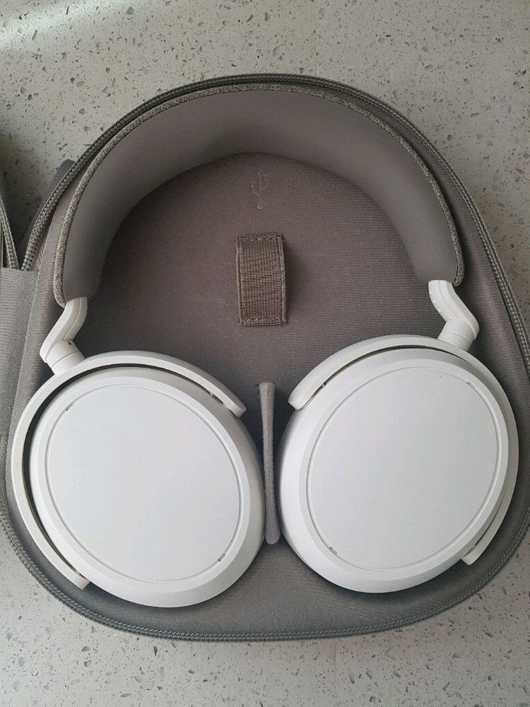 뱅앤올룹슨 일레븐 hx 젠하이저 모멘텀4 팝니다--6