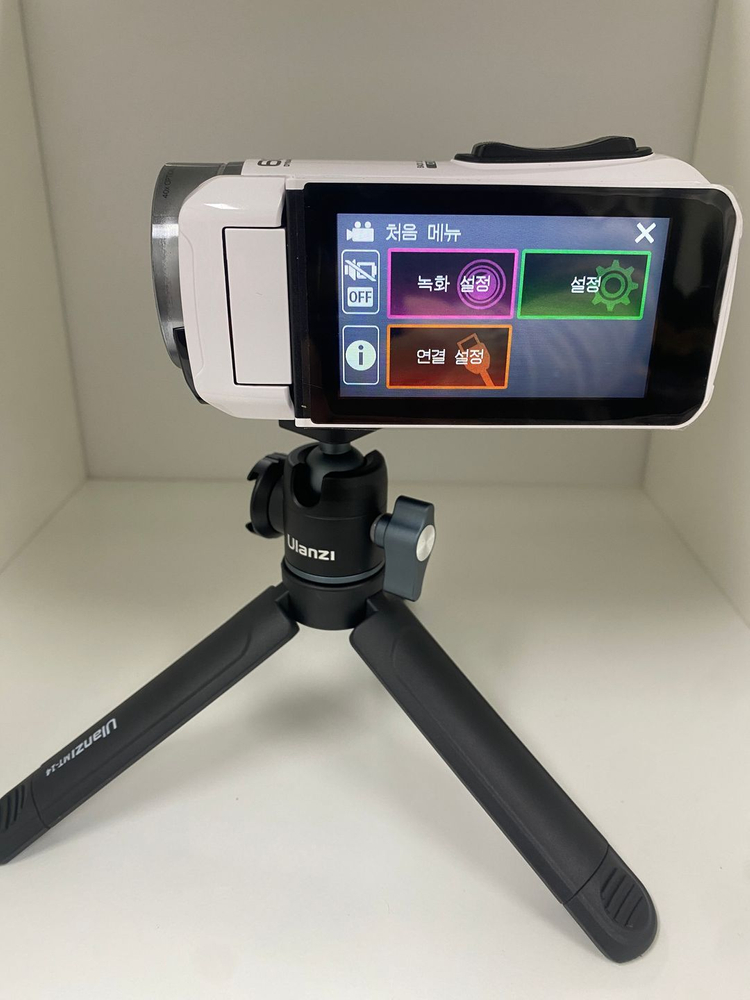 JVC 레트로 캠코더 EVERIO GZ-F100-W [2016]--1