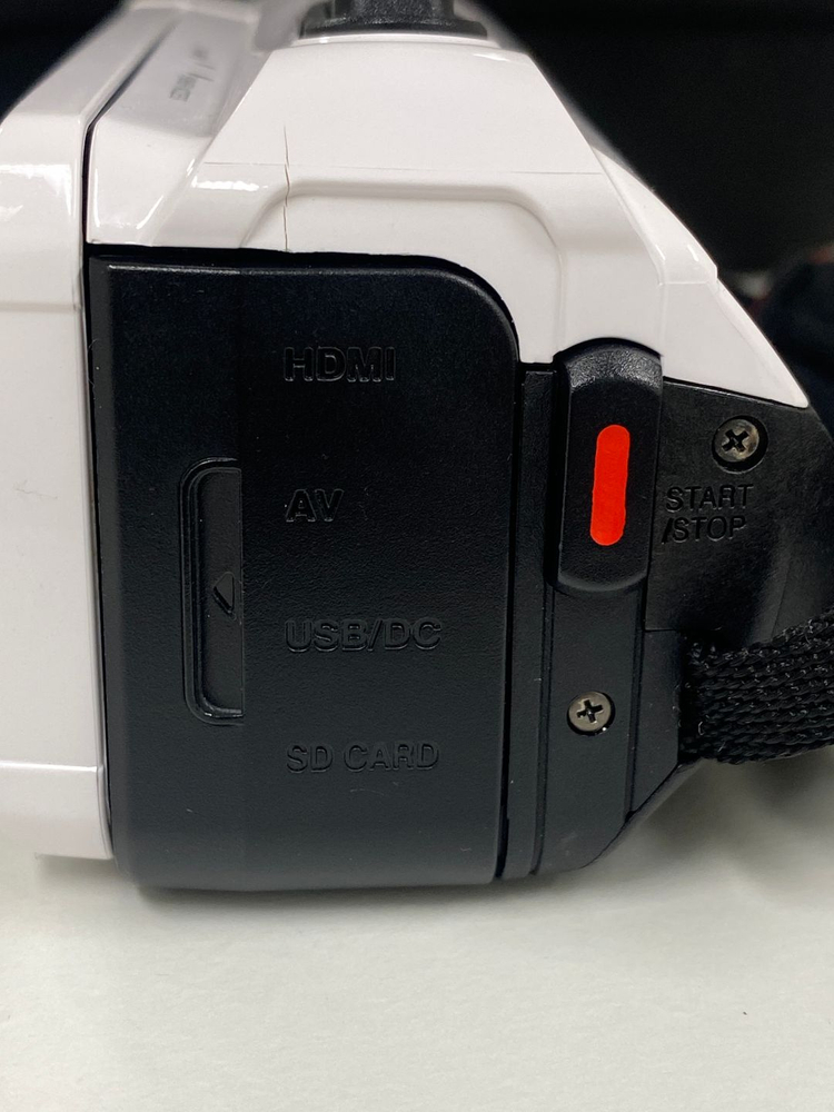 JVC 레트로 캠코더 EVERIO GZ-F100-W [2016]--5