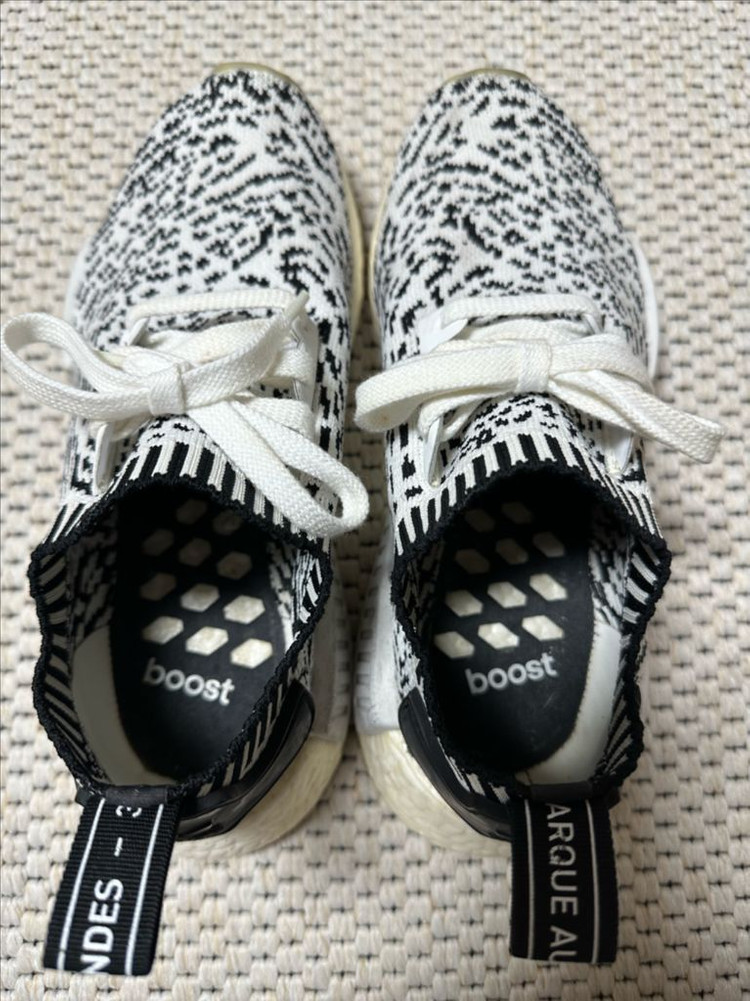 아디다스 여성 노마드 R1 프라임니트 사시코 팩 이지부스트 스니커즈 S급 화이트 사이즈 240 팝니다--4