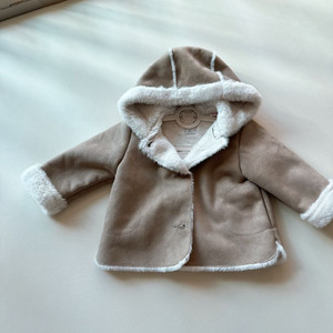 자라zara키즈 아기 무스탕 6-9m사이즈