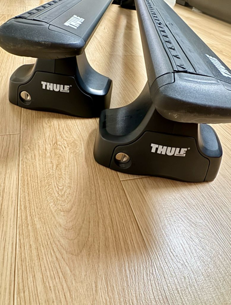 ( THULE ) 툴레 754풋+블랙 윙바(130cm)가로바 팝니다.--2