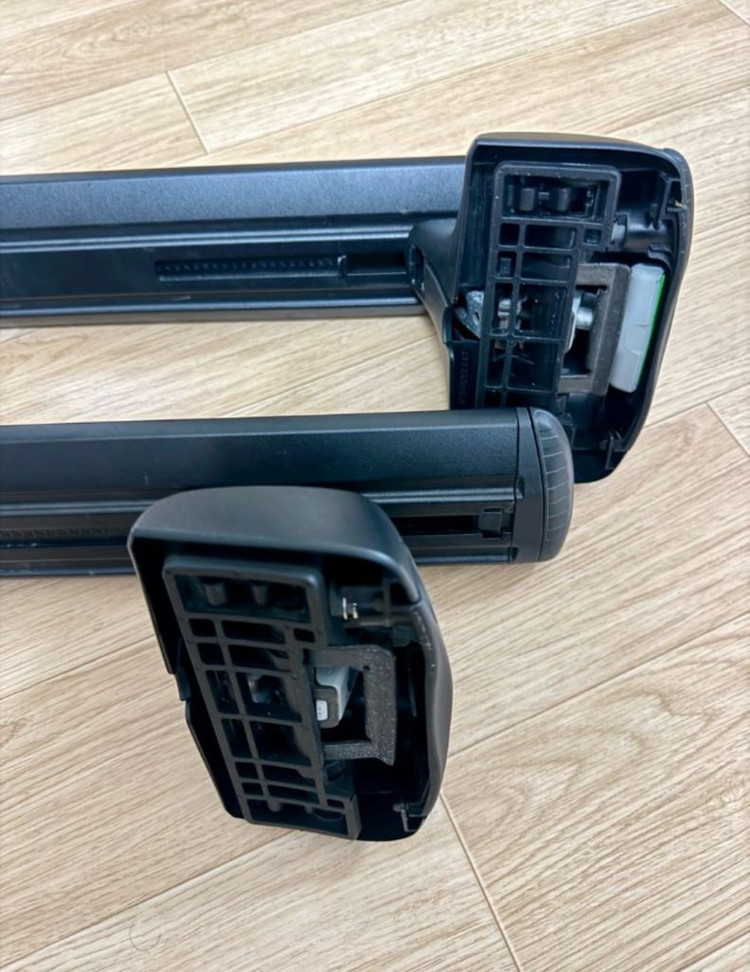 ( THULE ) 툴레 754풋+블랙 윙바(130cm)가로바 팝니다.--7