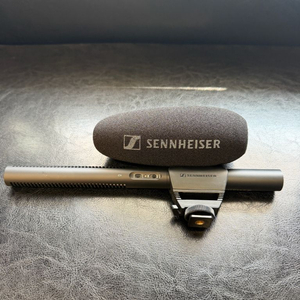 젠하이저 MKE600 초지향성 샷건마이크