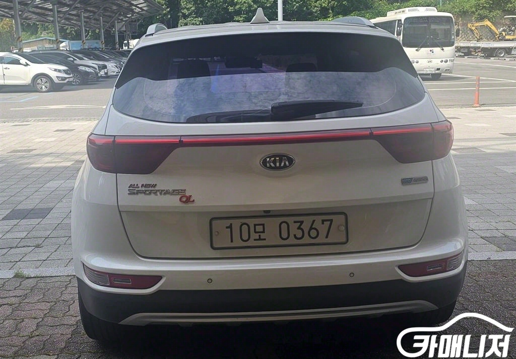 [기아]스포티지 4세대 (QL) 디젤 2.0 2WD 노블레스 (5인승) #3월급매 이미지