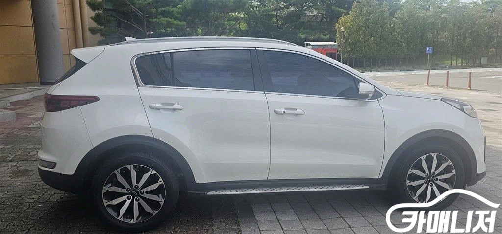 [기아]스포티지 4세대 (QL) 디젤 2.0 2WD 노블레스 (5인승) #3월급매 이미지