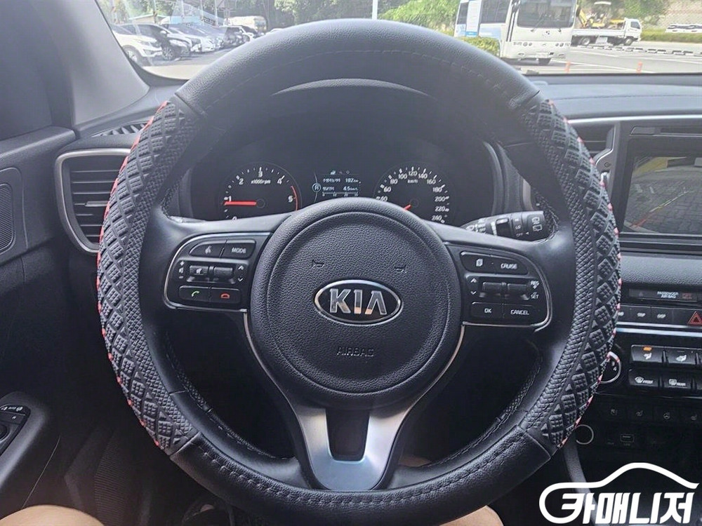 [기아]스포티지 4세대 (QL) 디젤 2.0 2WD 노블레스 (5인승) #3월급매 이미지